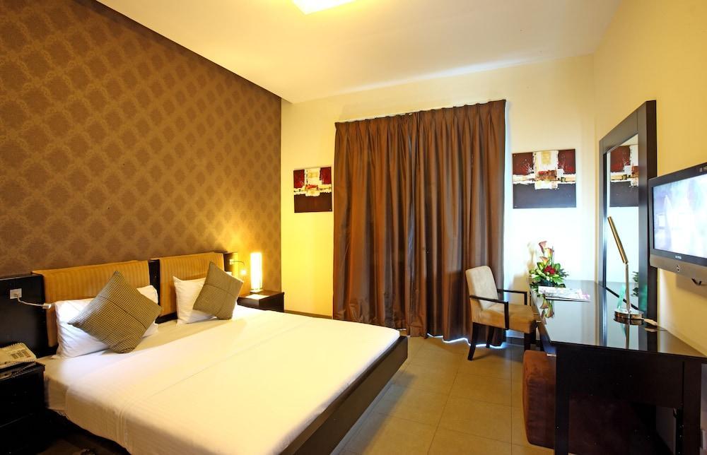 Royal Ascot Hotel Apartment - Kirklees 2 Dubai Ngoại thất bức ảnh