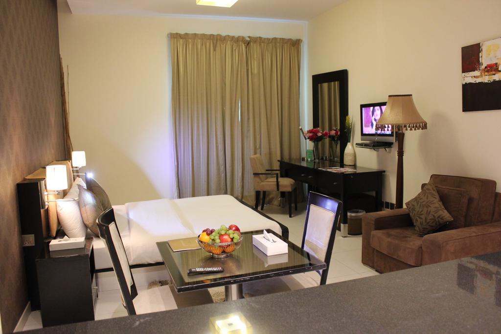 Royal Ascot Hotel Apartment - Kirklees 2 Dubai Ngoại thất bức ảnh